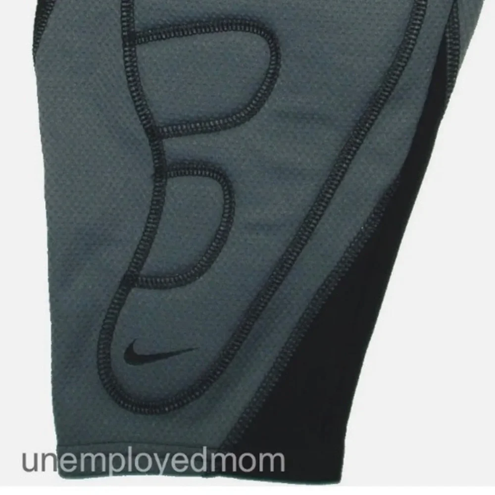 Nike pro combat